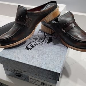 Freebird by Steven Monalisa NWT